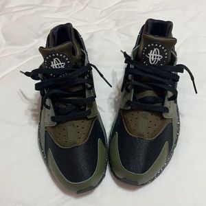 Nike By You custom Huaraches